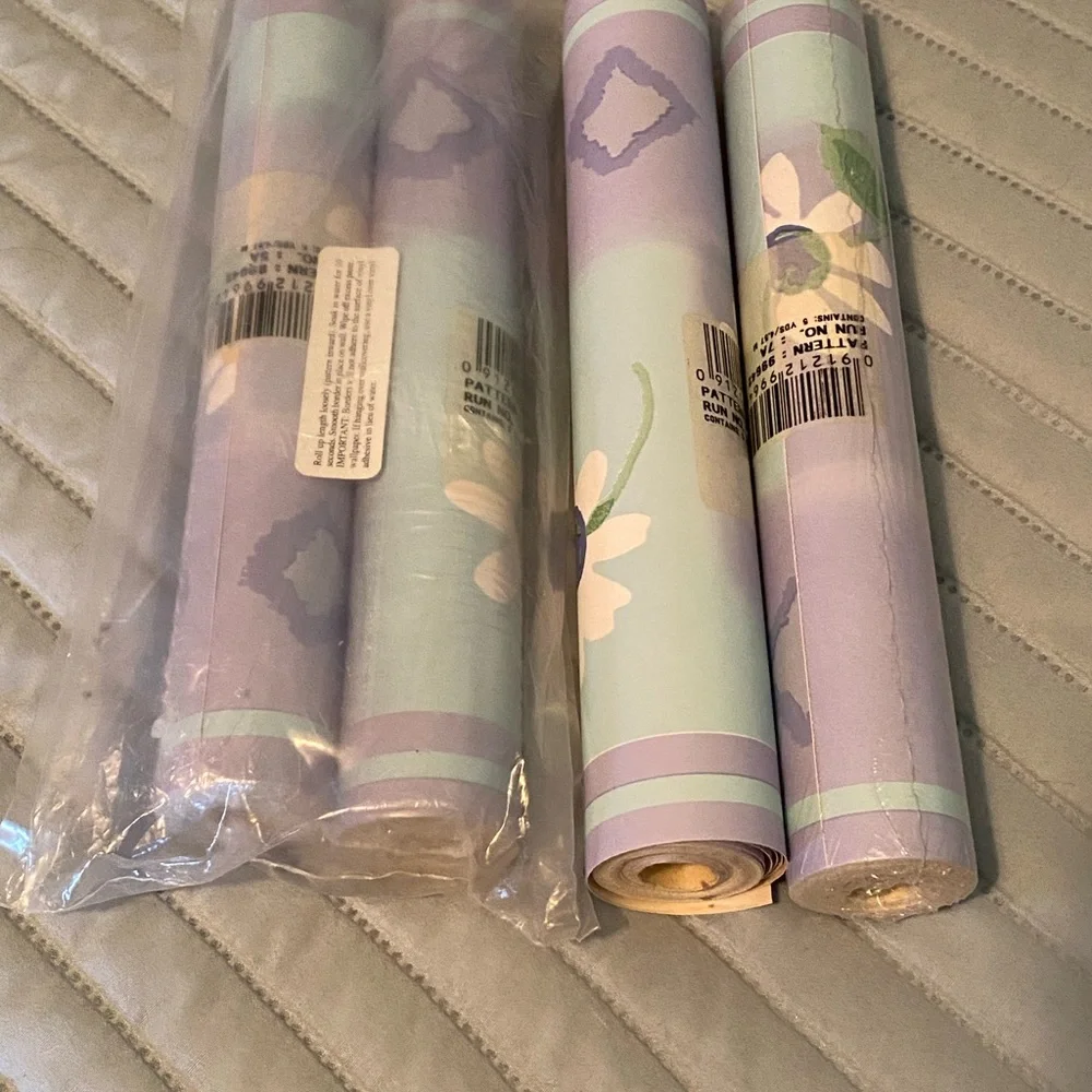 Pastel wall border